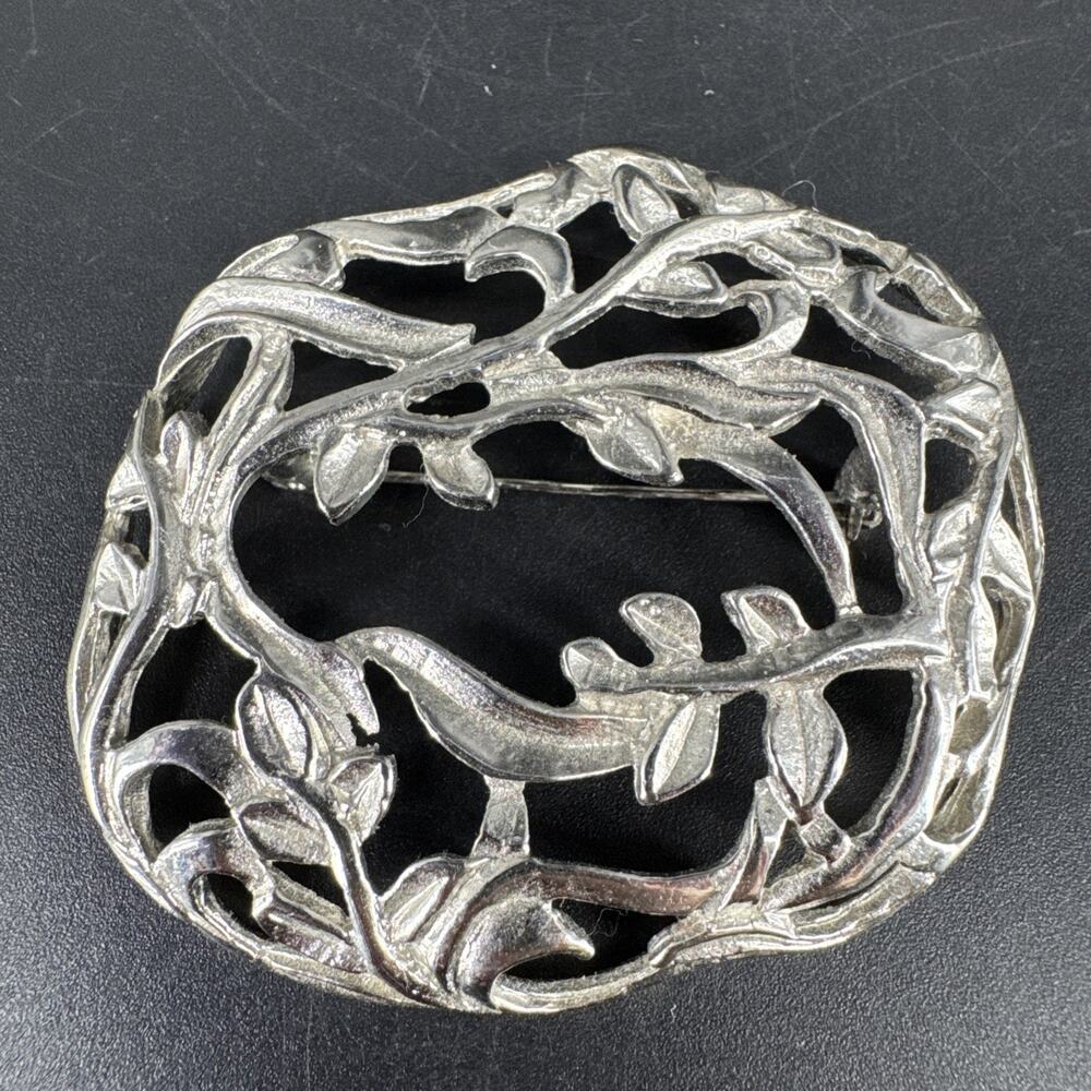 Vtg Ginnie Johansen Silver Tone Metal Filigree Art Nouveau Style Brooch Pin